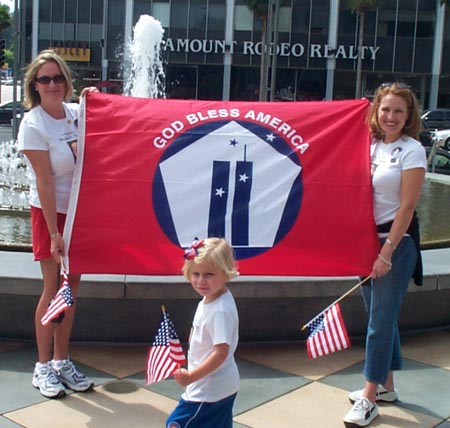 LAFD escorted 9/11family members in the California - Walk to Remember